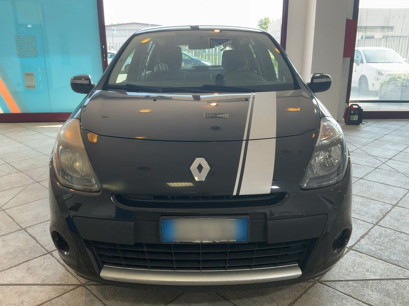 Renault Clio 1.2 Dynamique 2010 – снимка 14