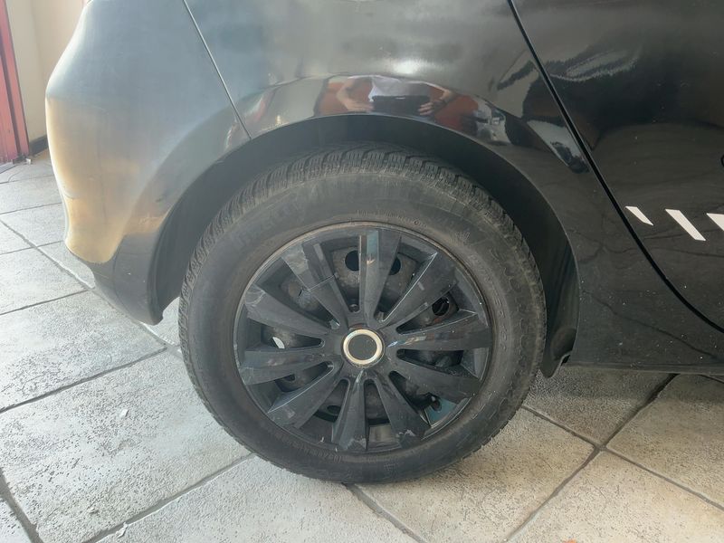 Renault Clio 1.2 Dynamique 2010 – снимка 9