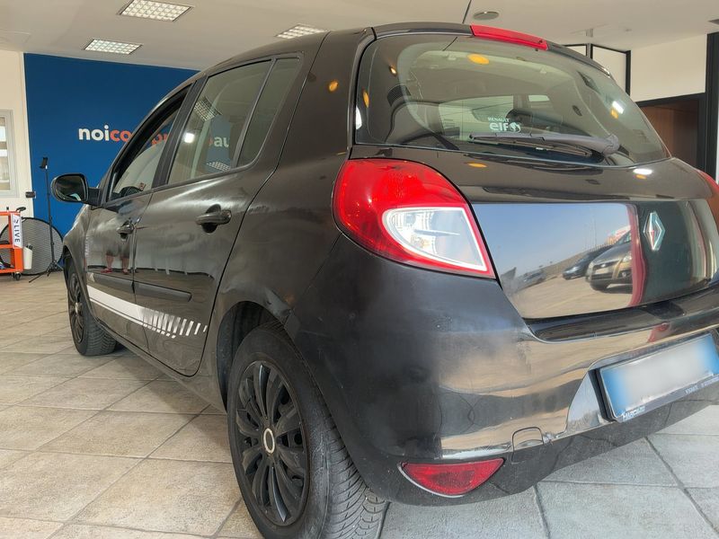 Renault Clio 1.2 Dynamique 2010 – снимка 6