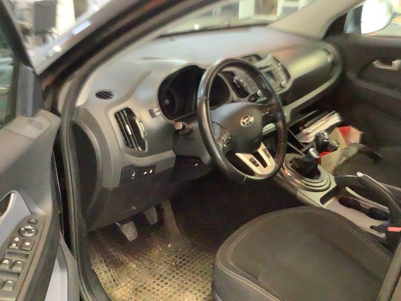 Kia Sportage 1.7 CRDi Active 2WD 2013 – снимка 17