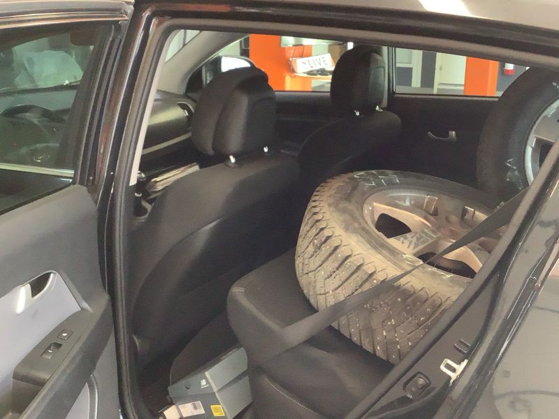Kia Sportage 1.7 CRDi Active 2WD 2013 – снимка 20