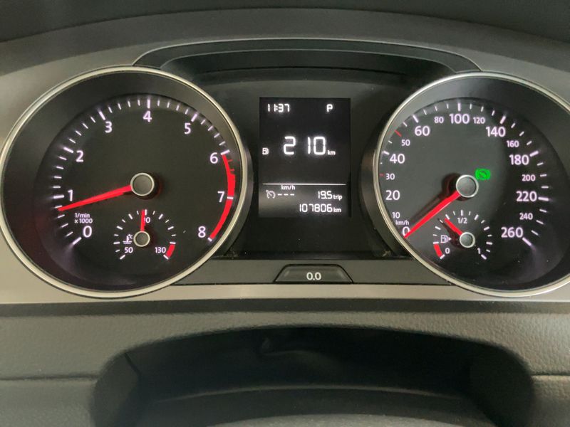 Volkswagen Golf VII 1.2 TSI Trendline BlueMotion Tech 2014 – снимка 18