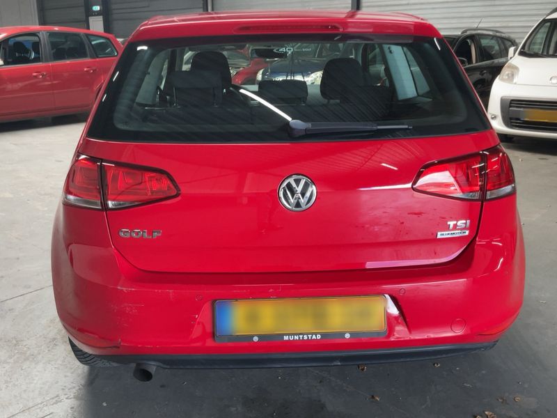 Volkswagen Golf VII 1.2 TSI Trendline BlueMotion Tech 2014 – снимка 7