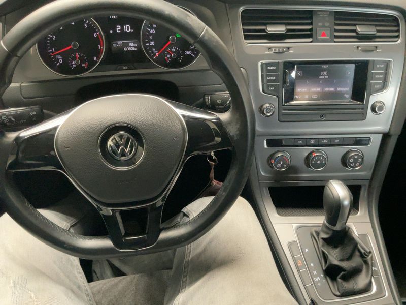 Volkswagen Golf VII 1.2 TSI Trendline BlueMotion Tech 2014 – снимка 17