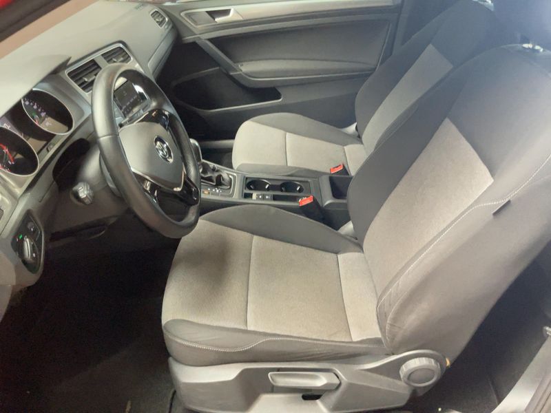 Volkswagen Golf VII 1.2 TSI Trendline BlueMotion Tech 2014 – снимка 16