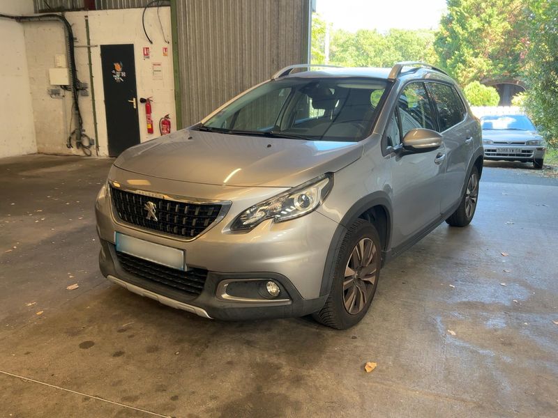 Peugeot 2008 1.2 PureTech Allure 2017 – снимка 1