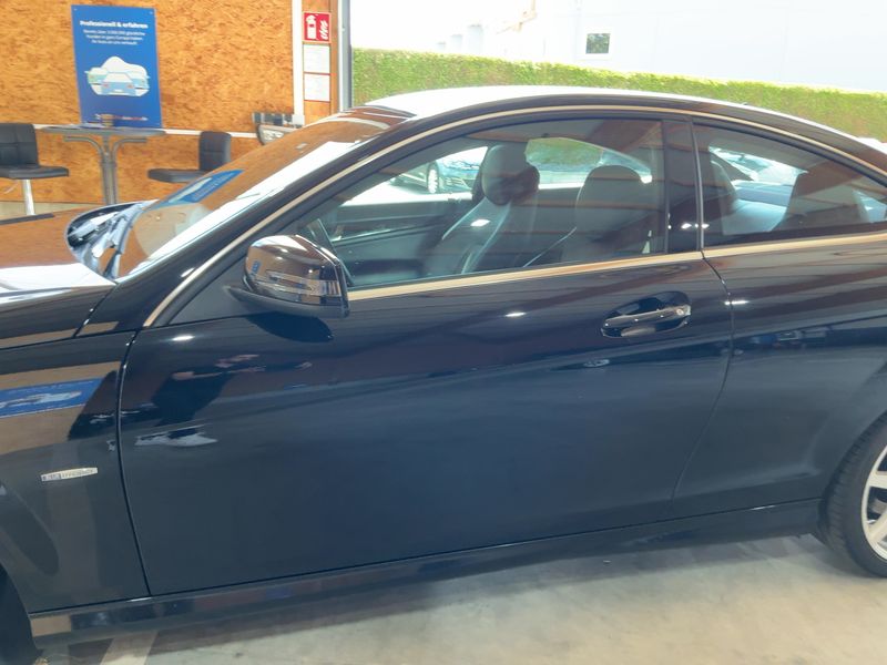 Mercedes-Benz C-Klasse C 220 CDI BlueEfficiency 2012 – снимка 4