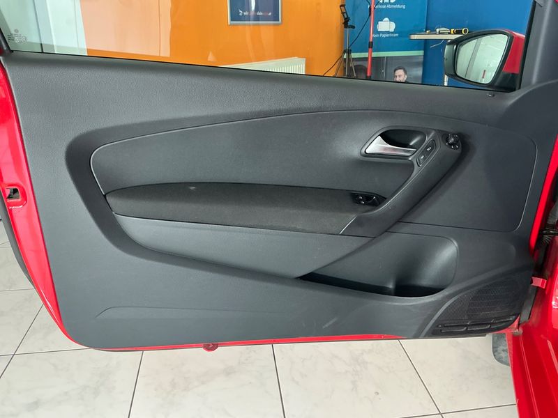 Volkswagen Polo 1.0 Trendline BlueMotion Tech 2015 – снимка 36
