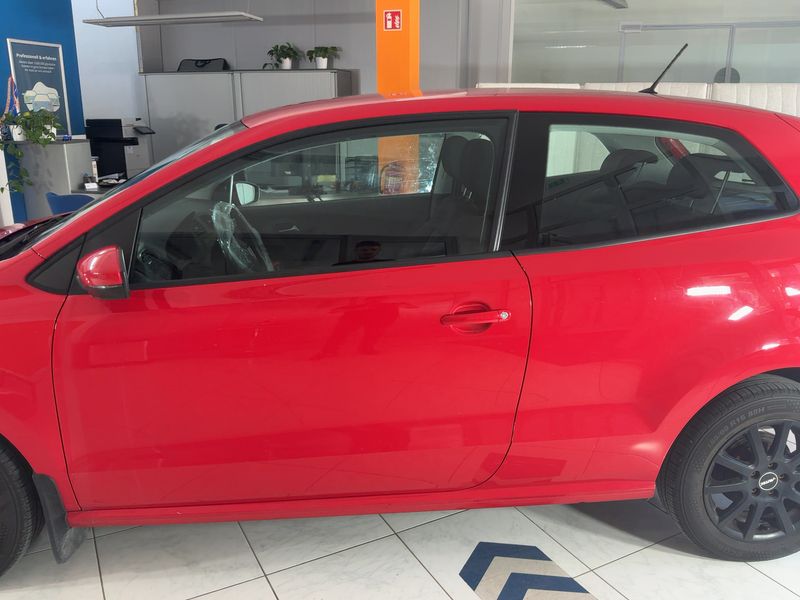 Volkswagen Polo 1.0 Trendline BlueMotion Tech 2015 – снимка 4
