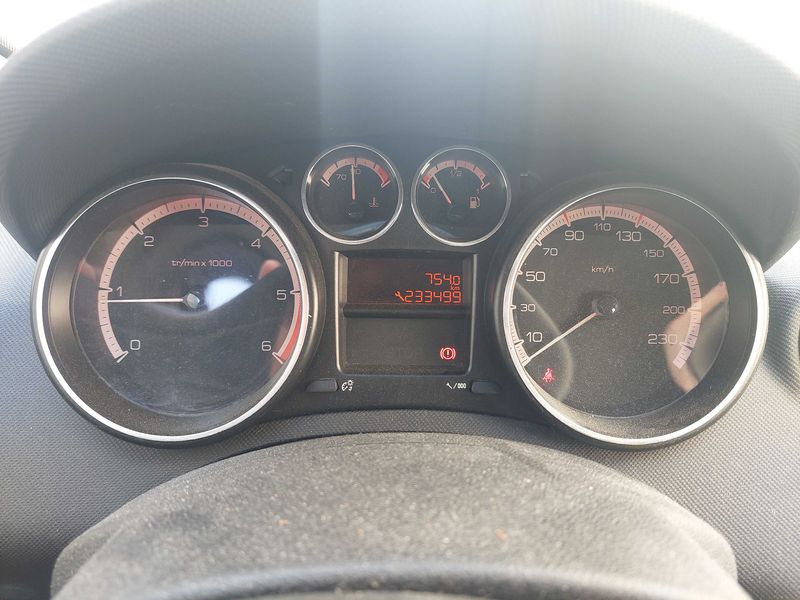 Peugeot 308 1.6 HDi Affaire Pack CD Clim Confort 2013 – снимка 12