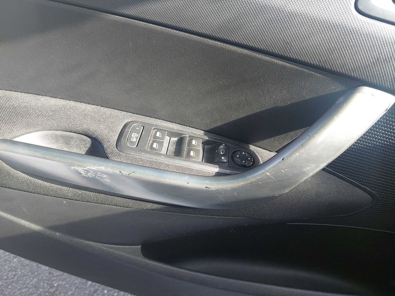 Peugeot 308 1.6 HDi Affaire Pack CD Clim Confort 2013 – снимка 41
