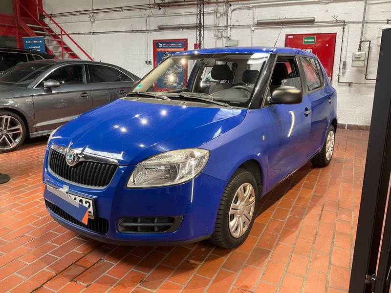 Skoda Fabia 1.2 Basis 2009 – снимка 1