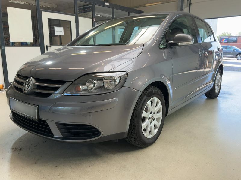 Volkswagen Golf V Plus 1.6 Comfortline 2008 – снимка 2