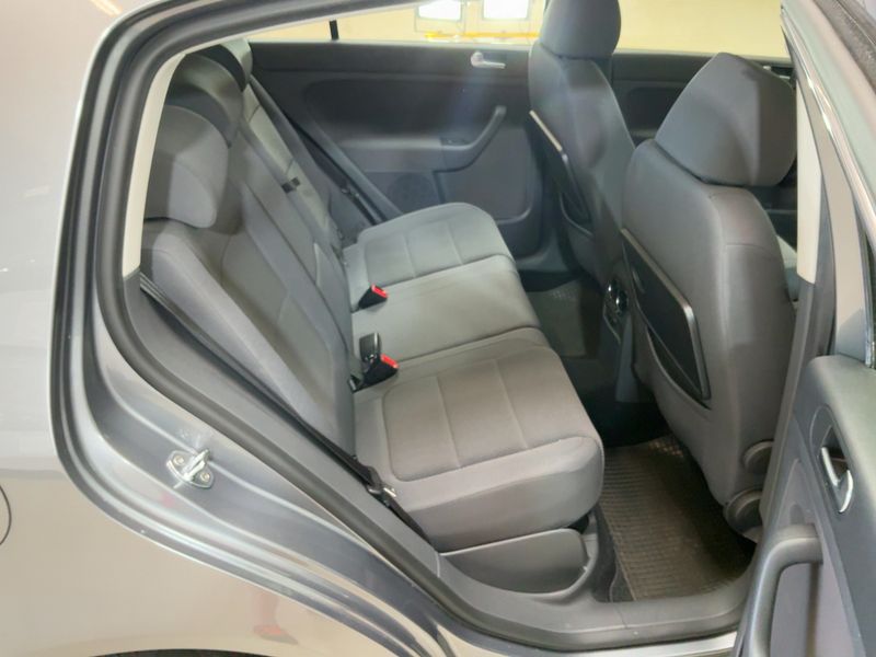 Volkswagen Golf V Plus 1.6 Comfortline 2008 – снимка 19