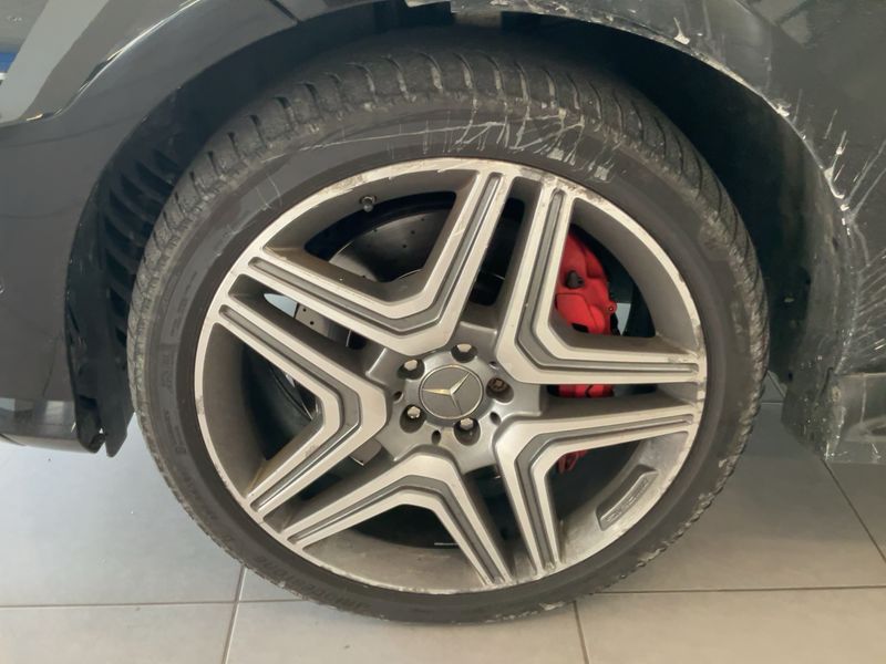 Mercedes-Benz M-Klasse ML 63 AMG 2014 – снимка 3