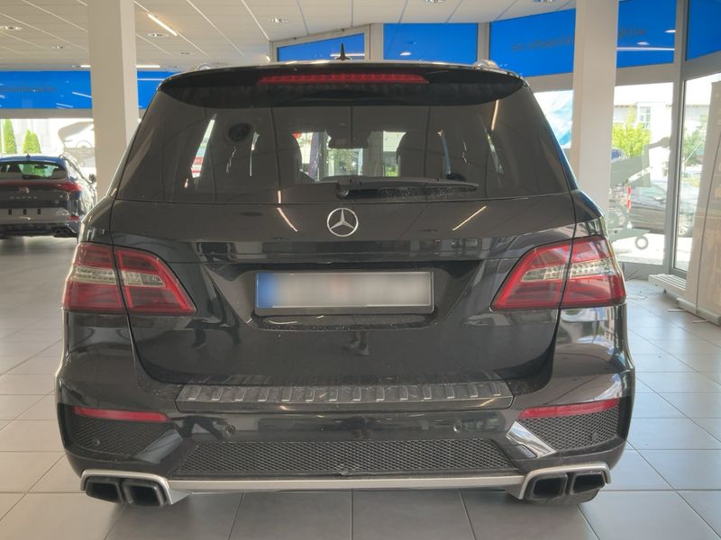 Mercedes-Benz M-Klasse ML 63 AMG 2014 – снимка 7
