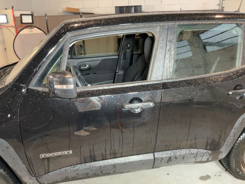 Jeep Renegade 1.6 Sport FWD 2018 – снимка 4