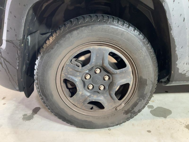 Jeep Renegade 1.6 Sport FWD 2018 – снимка 3