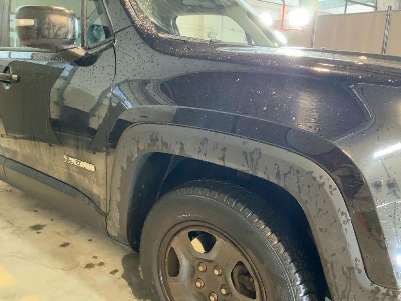 Jeep Renegade 1.6 Sport FWD 2018 – снимка 12