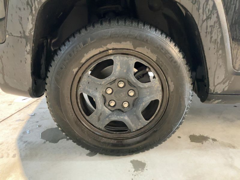 Jeep Renegade 1.6 Sport FWD 2018 – снимка 9