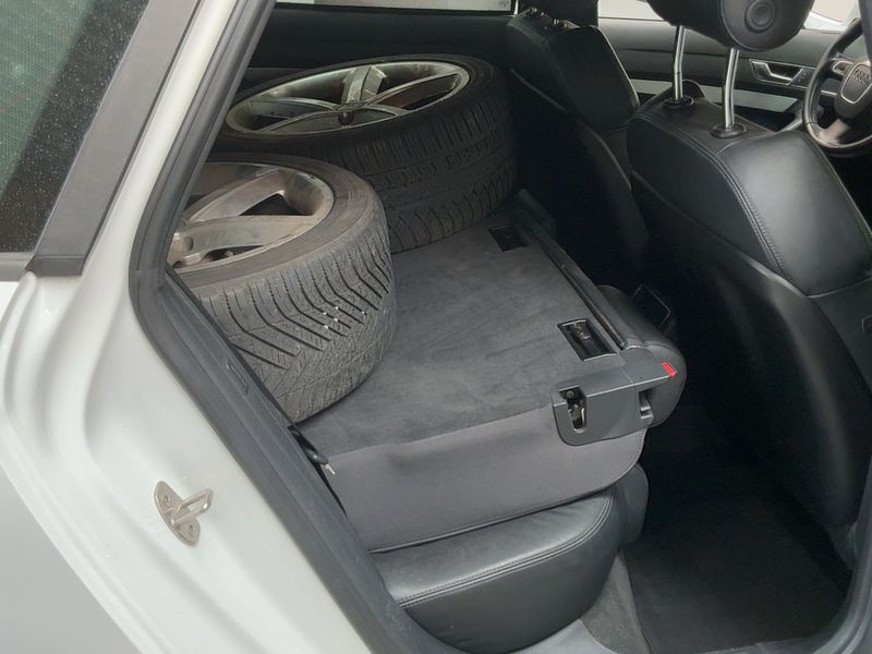 Audi A6 3.0 V6 TDI quattro 2011 – снимка 20