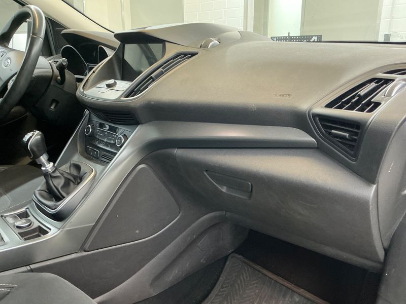 Ford Kuga 2.0 TDCi Cool&Connect 2018 – снимка 24