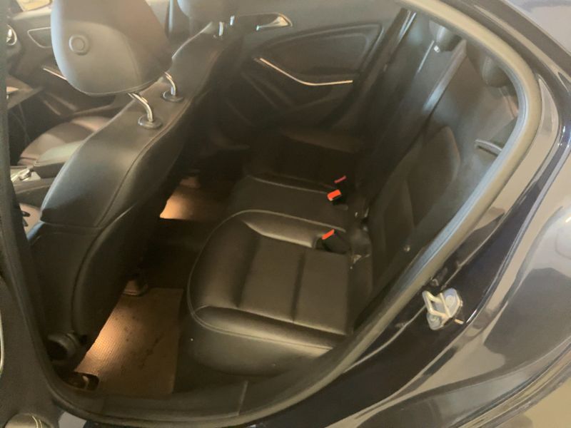 Mercedes-Benz A-Klasse A 180 CDI BlueEfficiency Sensation 2018 – снимка 19