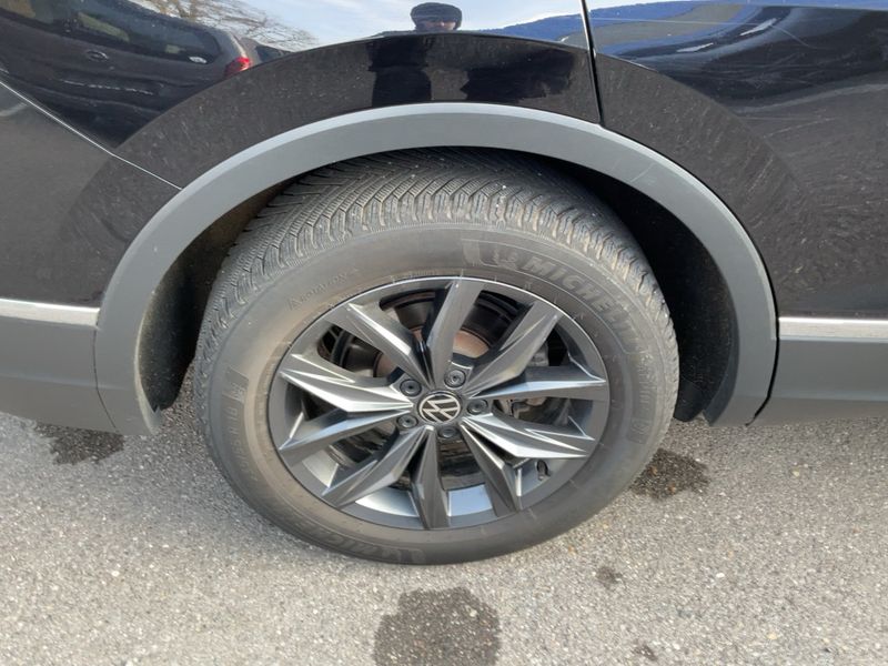 Volkswagen Tiguan Allspace 1.5 TSI ACT Life 2023 – снимка 9