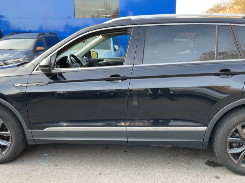 Volkswagen Tiguan Allspace 1.5 TSI ACT Life 2023 – снимка 4