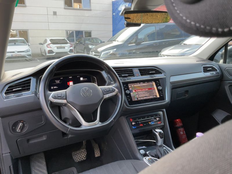 Volkswagen Tiguan Allspace 1.5 TSI ACT Life 2023 – снимка 17