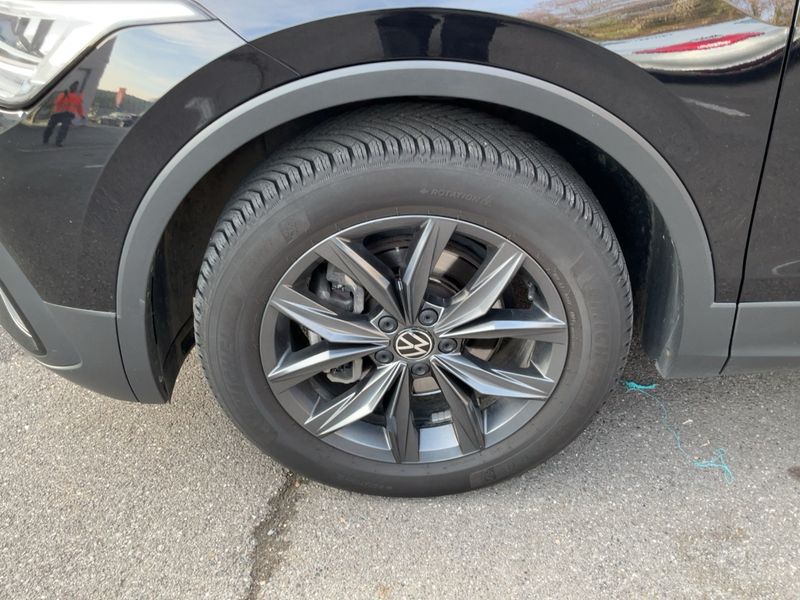 Volkswagen Tiguan Allspace 1.5 TSI ACT Life 2023 – снимка 3
