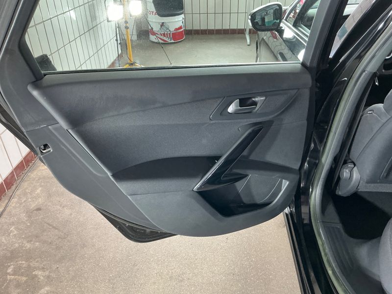 Peugeot 508 2.0 HDi Active 2014 – снимка 32