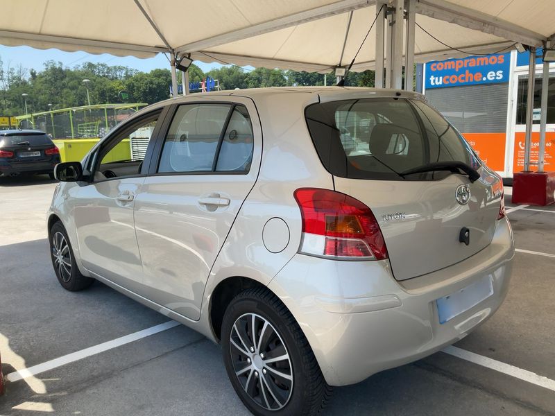 Toyota Yaris 1.33 Dual VVT-i Active 2009 – снимка 6