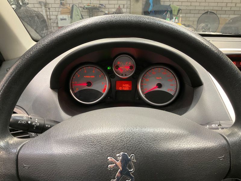 Peugeot 206+ 1.4 Basis 2010 – снимка 4