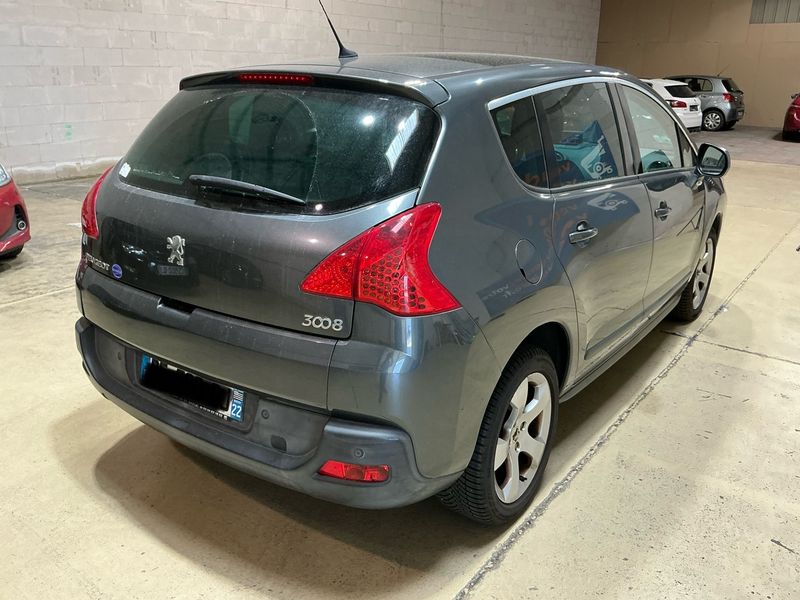 Peugeot 3008 1.6 HDi Business Pack 2010 – снимка 2