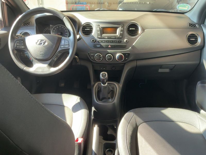 Hyundai i10 1.2 Passion 2019 – снимка 17