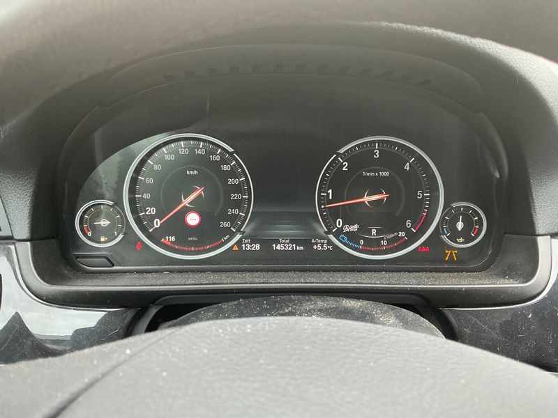 BMW 5er 530d 2016 – снимка 13