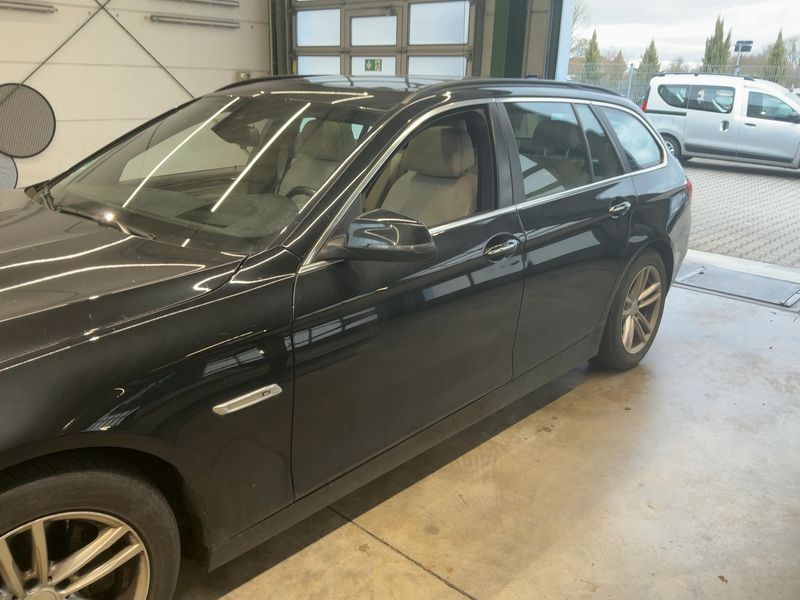 BMW 5er 530d 2016 – снимка 2