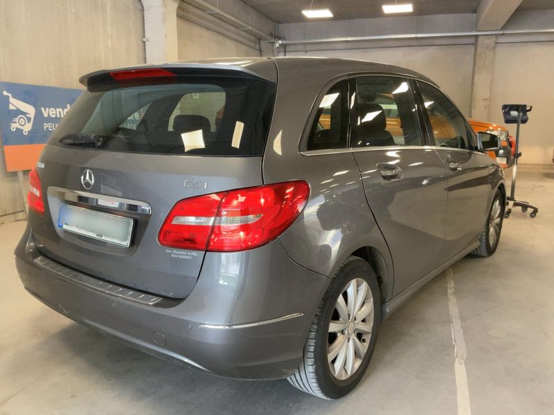 Mercedes-Benz B-Klasse B 180 CDI 2013 – снимка 8