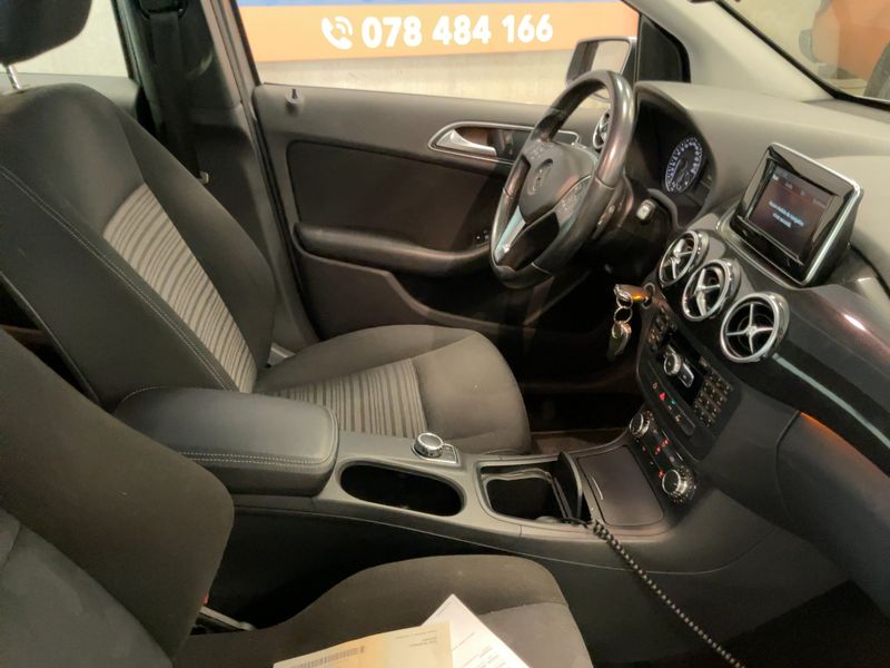 Mercedes-Benz B-Klasse B 180 CDI 2013 – снимка 16