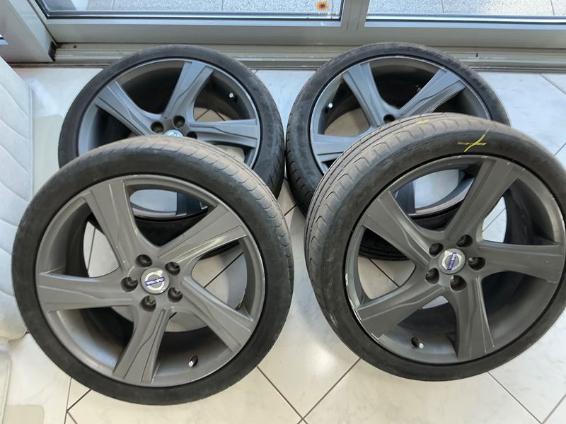 Volvo V60 2.0 D4 R-Design 2011 – снимка 15