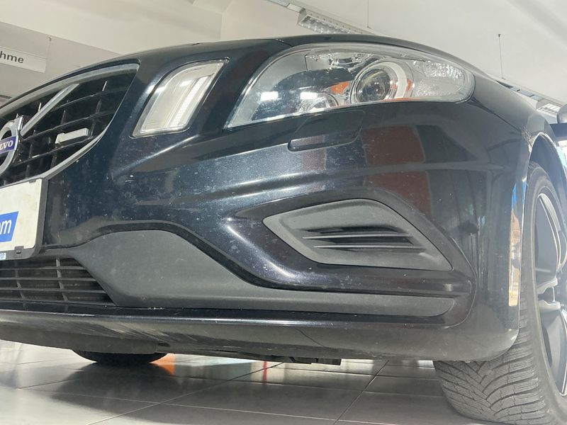 Volvo V60 2.0 D4 R-Design 2011 – снимка 66