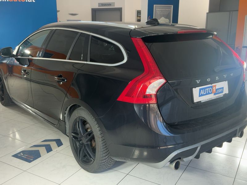 Volvo V60 2.0 D4 R-Design 2011 – снимка 6