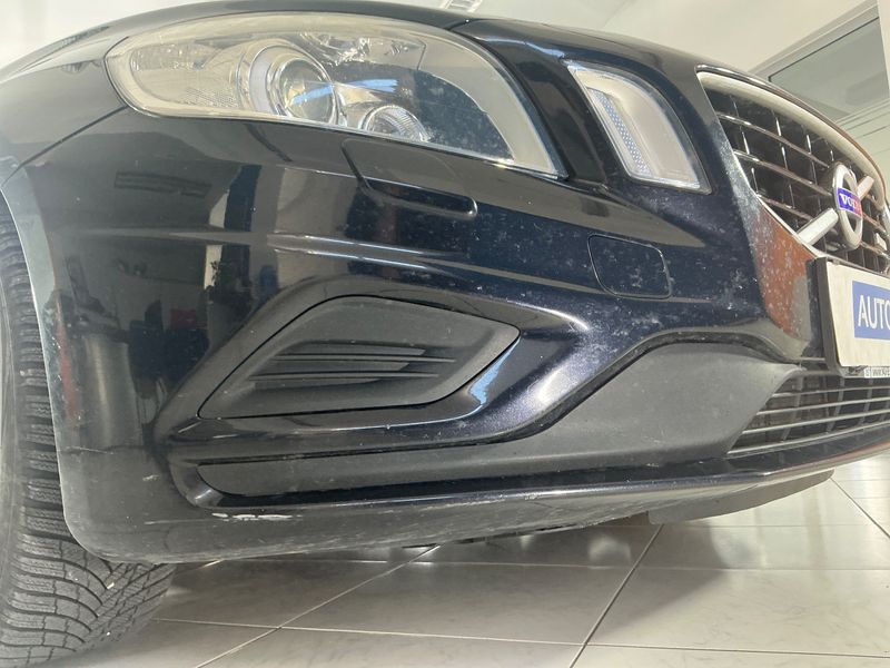 Volvo V60 2.0 D4 R-Design 2011 – снимка 65