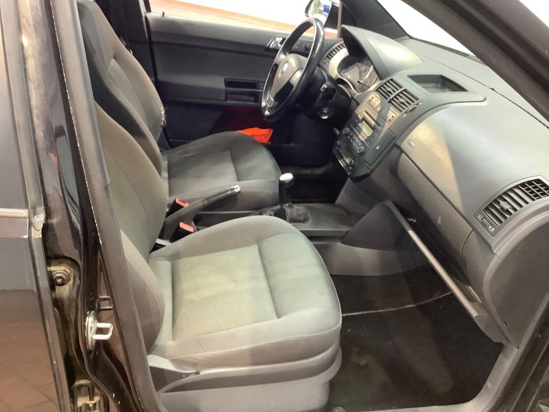 Volkswagen Polo 1.6 Black Edition 2008 – снимка 3
