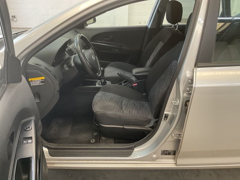 Kia cee'd 1.4 Vision 2009 – снимка 3