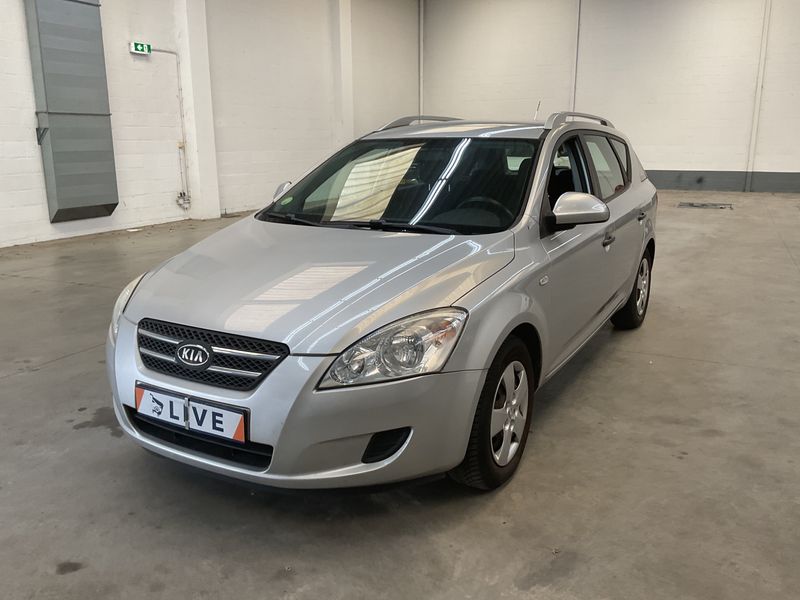 Kia cee'd 1.4 Vision 2009 – снимка 1