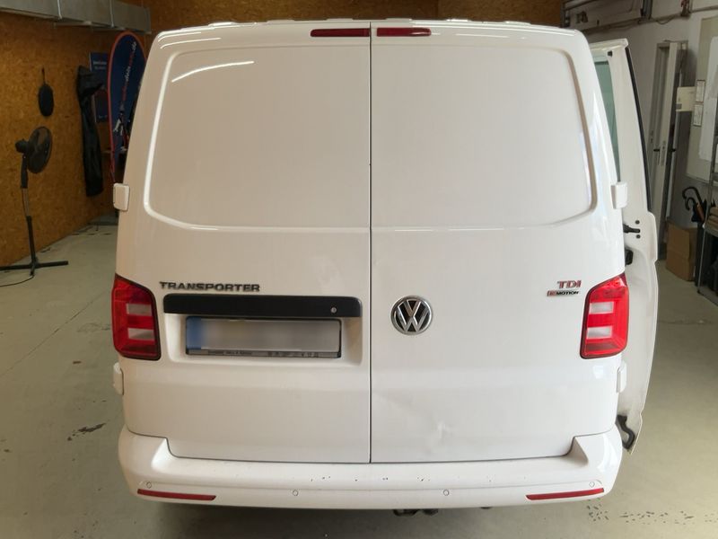 Volkswagen T6 Kombi 2.0 TDI 4Motion 2016 – снимка 7