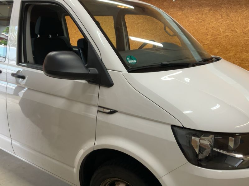 Volkswagen T6 Kombi 2.0 TDI 4Motion 2016 – снимка 12