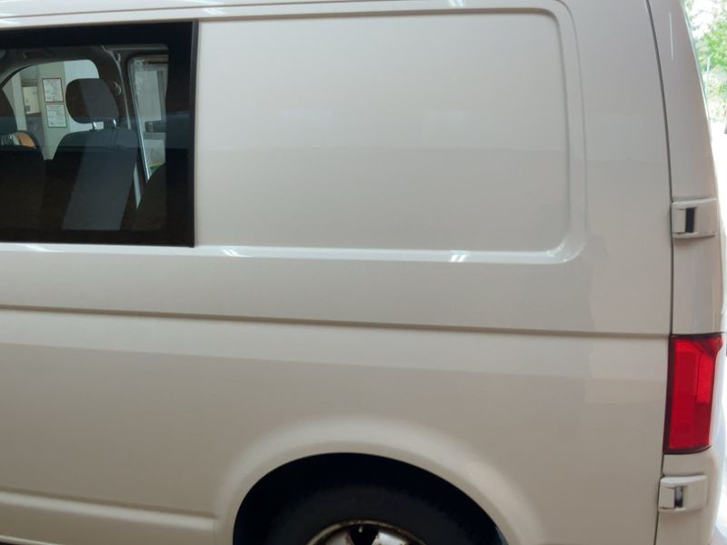 Volkswagen T6 Kombi 2.0 TDI 4Motion 2016 – снимка 6
